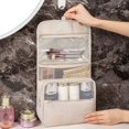 thumbnail image 4 of Sac Cosmétique Portatif à Main avec Crochet, Grande Capacité, Compartiments Secs et Humides Séparés, Sac de Toilette pour Voyage d'Affaires, Sac de Rangement, Noir, 4 of 5