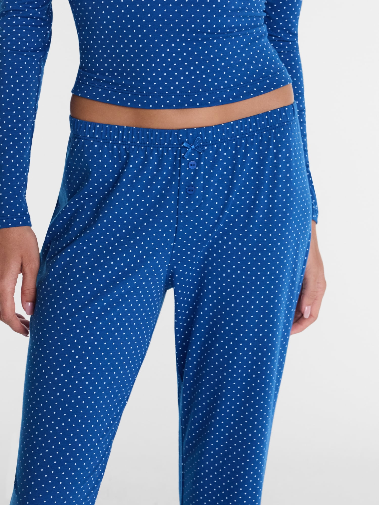 No Boundaries Cloud Core Low Rise Sleep Pants, 31” Inseam, Women's XXS-3X
