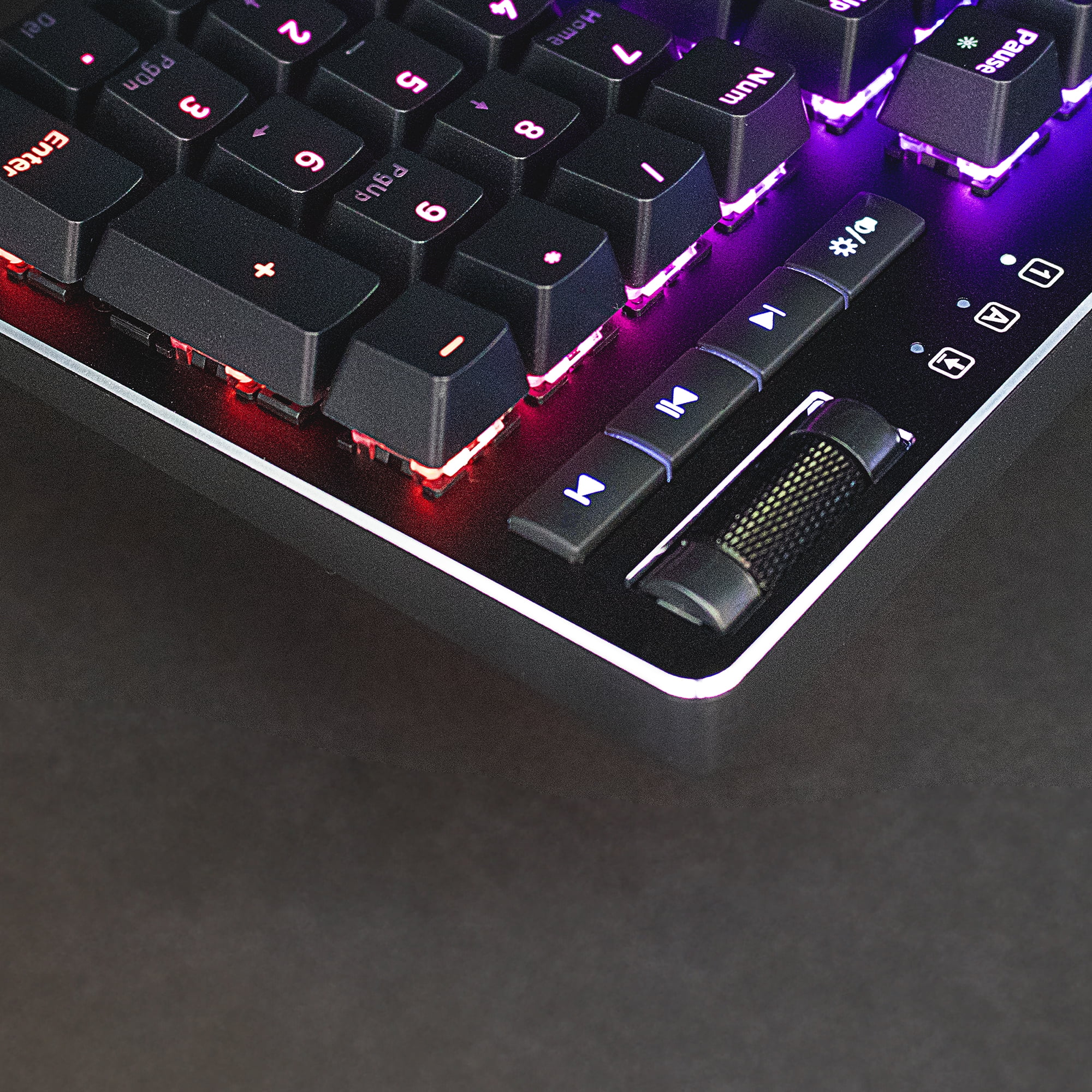 iBUYPOWER MEK 4 Mechanical Gaming Keyboard (Brown Switches)