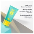 thumbnail image 4 of Crema facial Isdin control de brillos y granos piel grasa 40 ml, 4 of 4