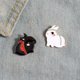 thumbnail image 1 of Un Par Creativo Gritando Gestos Fantasma Rana Esmalte Pines Lindos Animales Negros Gatos Sosteniendo Estrella Broche Gatito Gato Comiendo Pescado Seco Insignias Joyería Pin Accesorios Regalos, 1 of 4