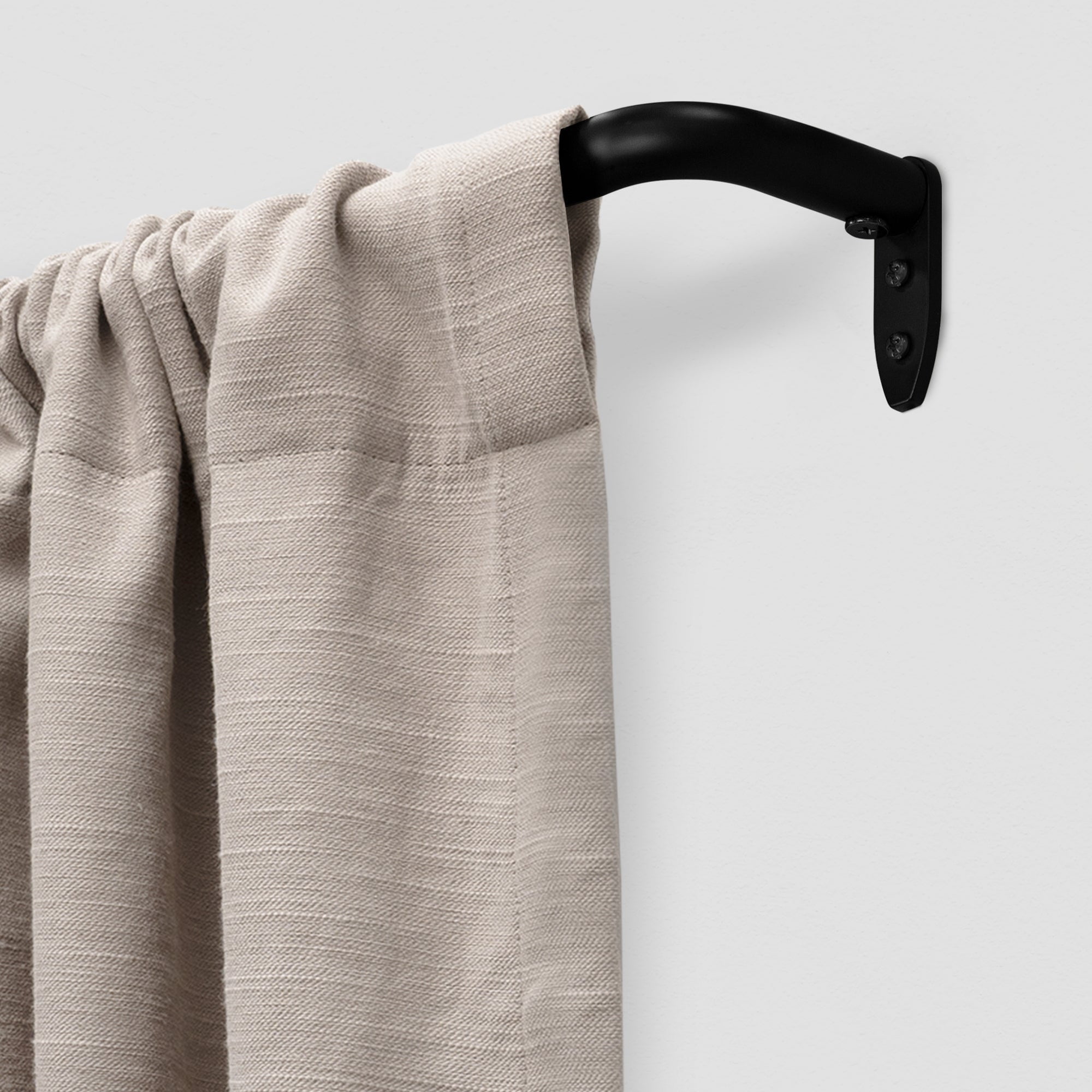 3/4" Drapery Core Curtain Rod_Matte Black 84"-120"