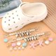 thumbnail image 5 of Bonitos abalorios para zapatos para niñas, abalorios de resina 3D para zapatos para mujeres y niños, regalo de fiesta de cumpleaños con cadena de perlas (sin zapatos), 5 of 5