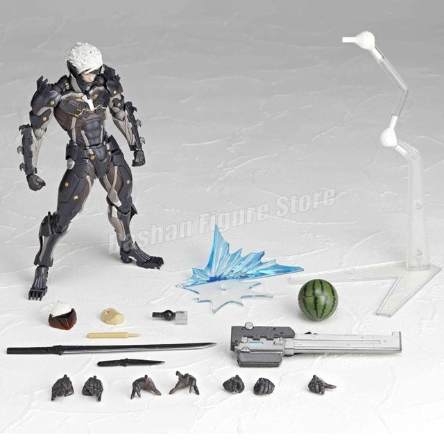 2025 Kaiyodo Revoltech Metal Gear figura de acción sólida Raiden, modelo móvil de PVC #140, colección de 15 cm, serpiente sólida, gato, estatua, juguetes