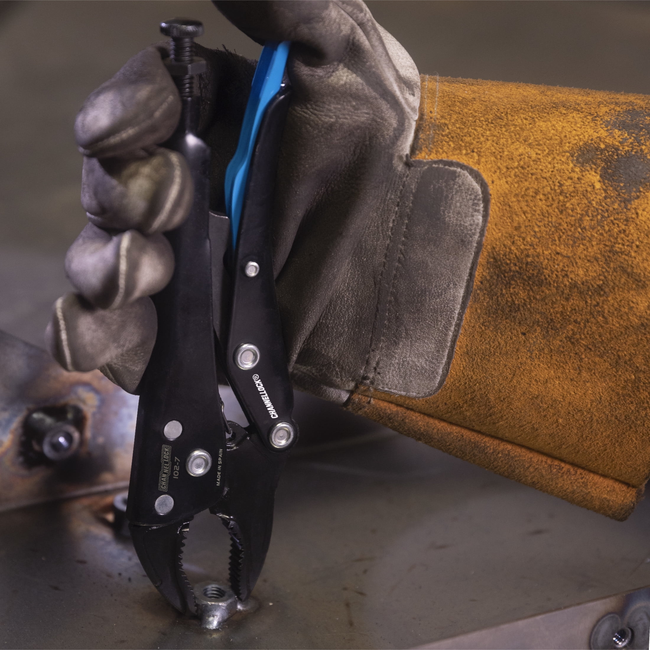 CHANNELLOCK 7-inch Straight Jaw Locking Pliers, Ideal for Excellent Clamping on Flat Stock and Fasteners (101-7)