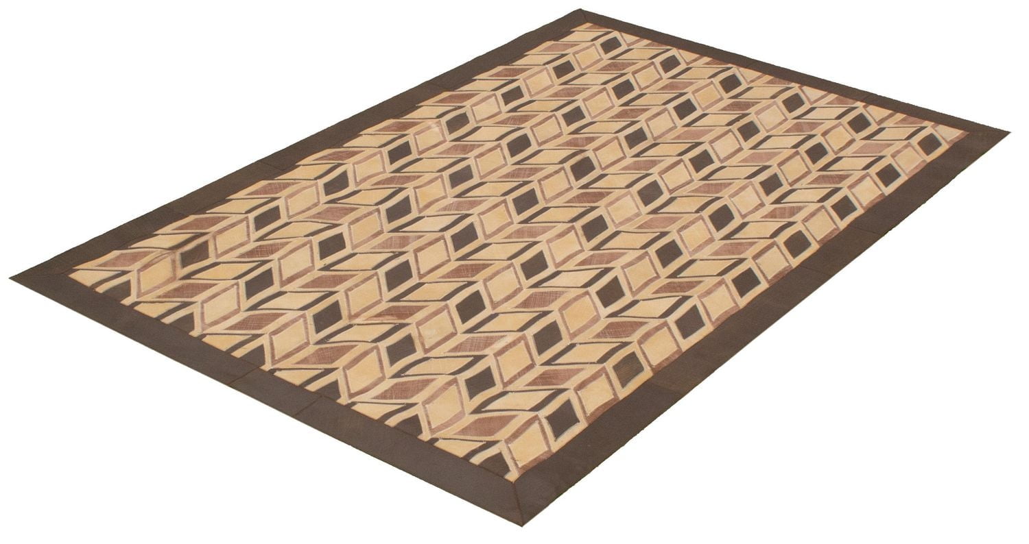 ECARPETGALLERY 4'11" x 7'10" Contemporary Cowhide Patchwork Handmade Area Rug for Living Room, Dining Room and Bedroom in Brown