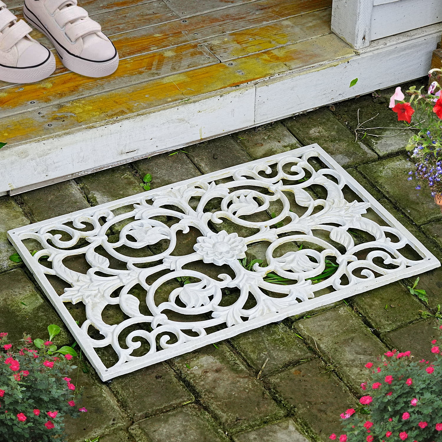 Sungmor Decorative Cast Iron Doormat, Heavy Duty Outdoor Entry Mat with Vintage Scroll Design, Weatherproof Non-Slip Metal Welcome Mat for Front Porch, Patio, Garden Entrance, Antique White Finish