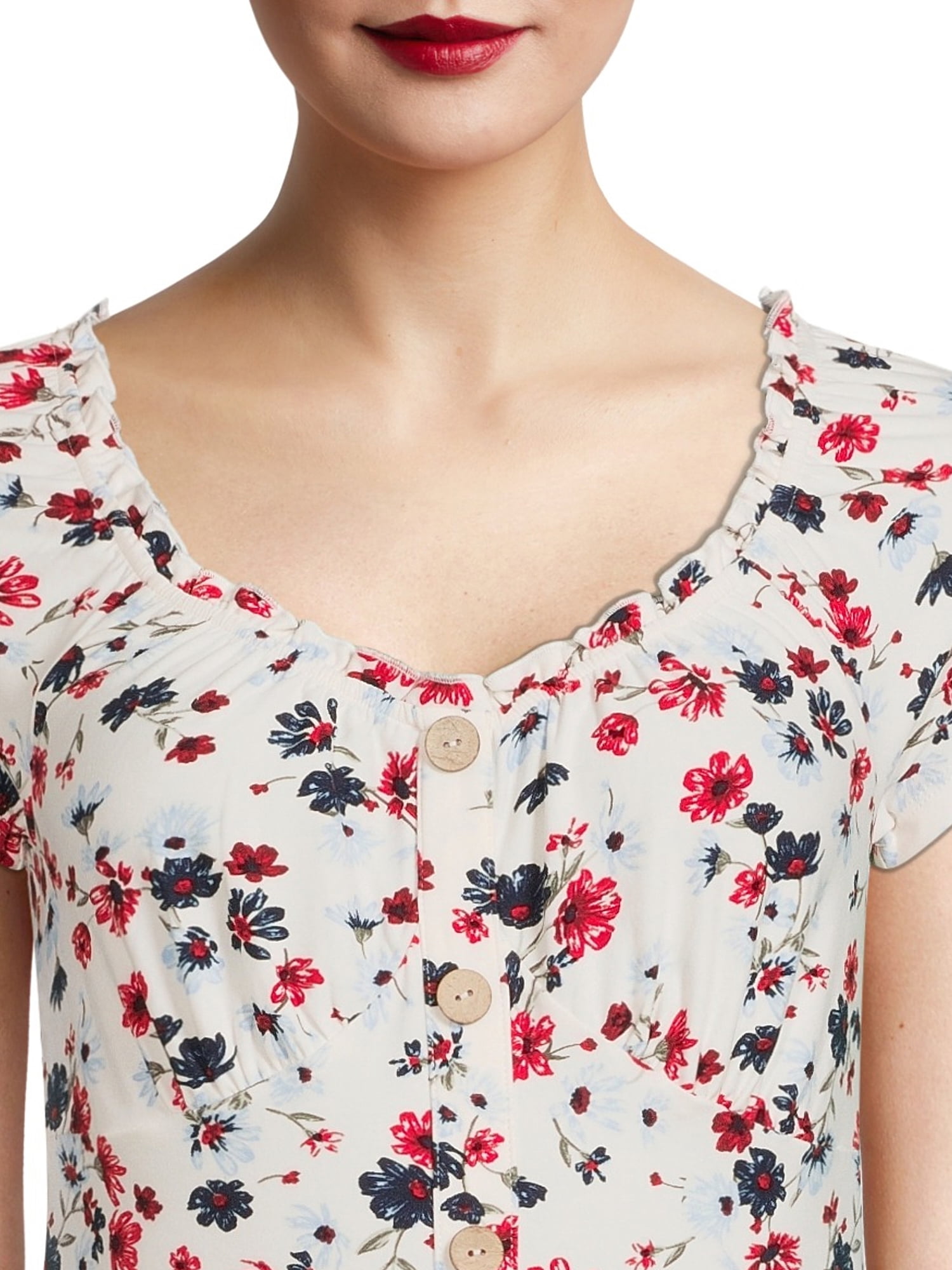 No Boundaries Juniors' Floral Button Front Top