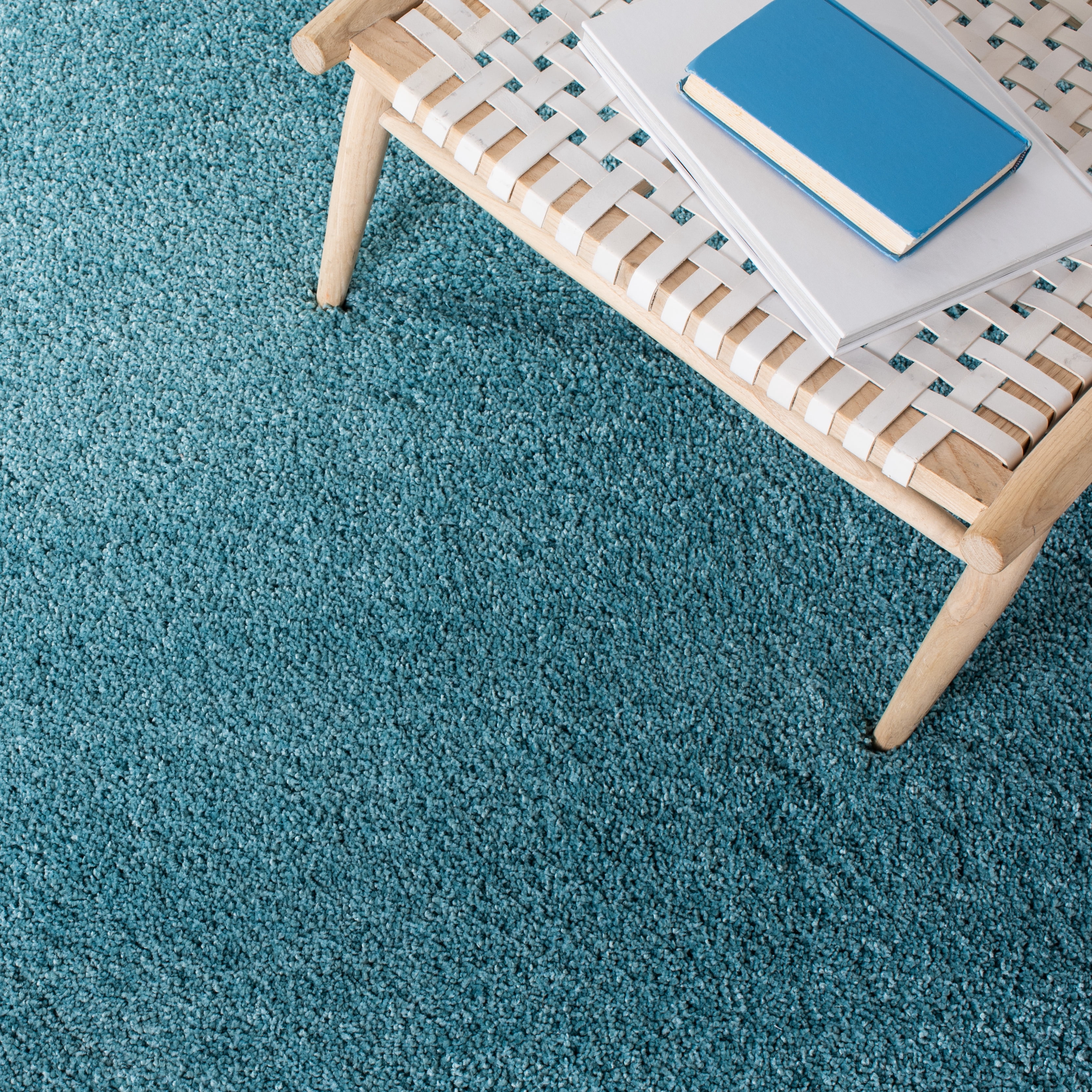 SAFAVIEH Milan Harlow Solid Plush Shag Runner Rug, Aqua Blue, 2' x 14' - Modern Design, Aqua Blue, Non-Shedding & Easy Cleaning, Ultra Plush Thick Pile, Ideal for Living Room, Bedroom, Entryway