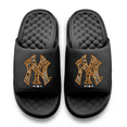 thumbnail image 2 of Unisex ISlide  New York Yankees RealTree Clipping Mask Motive Slide Sandals, 2 of 5