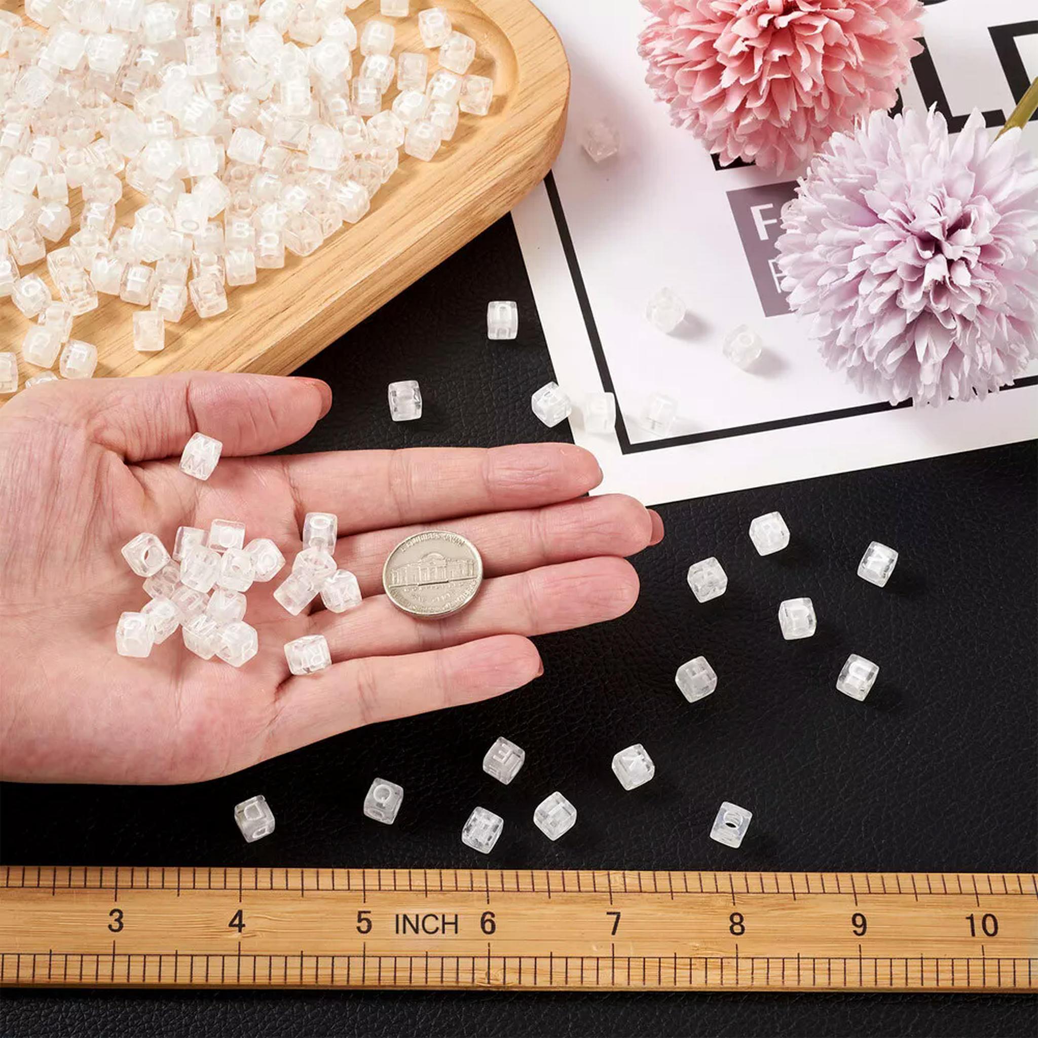 U8MO 1000pcs 7mm White Cube with Letter Transparent Acrylic Enamel Large Hole Beads