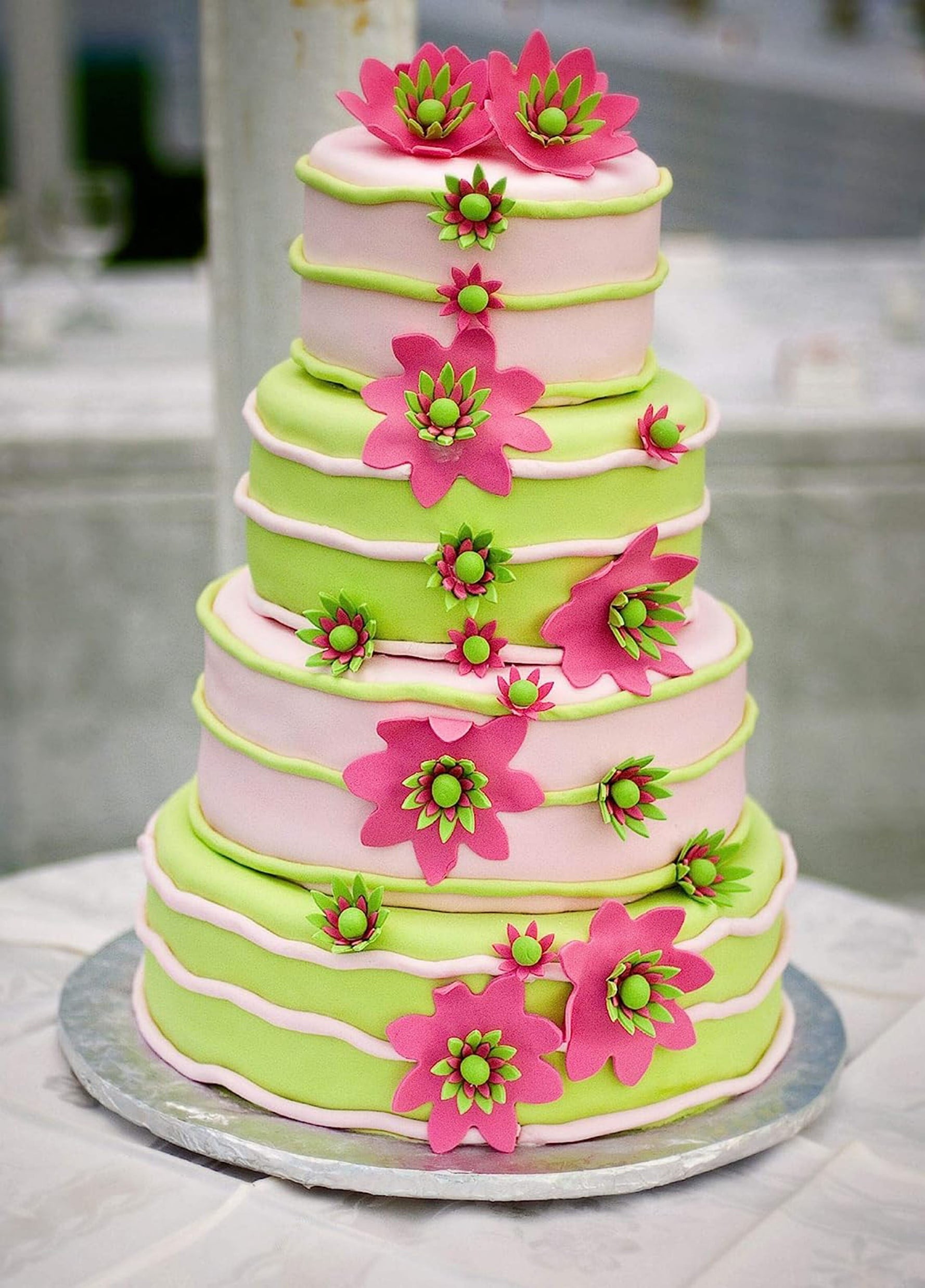 Oh Sweet Art Disco Cake® RADIANT NEON SET 6 Colors Fondant Color Cake  Decorating Gum Paste 5 Grams Each Container 