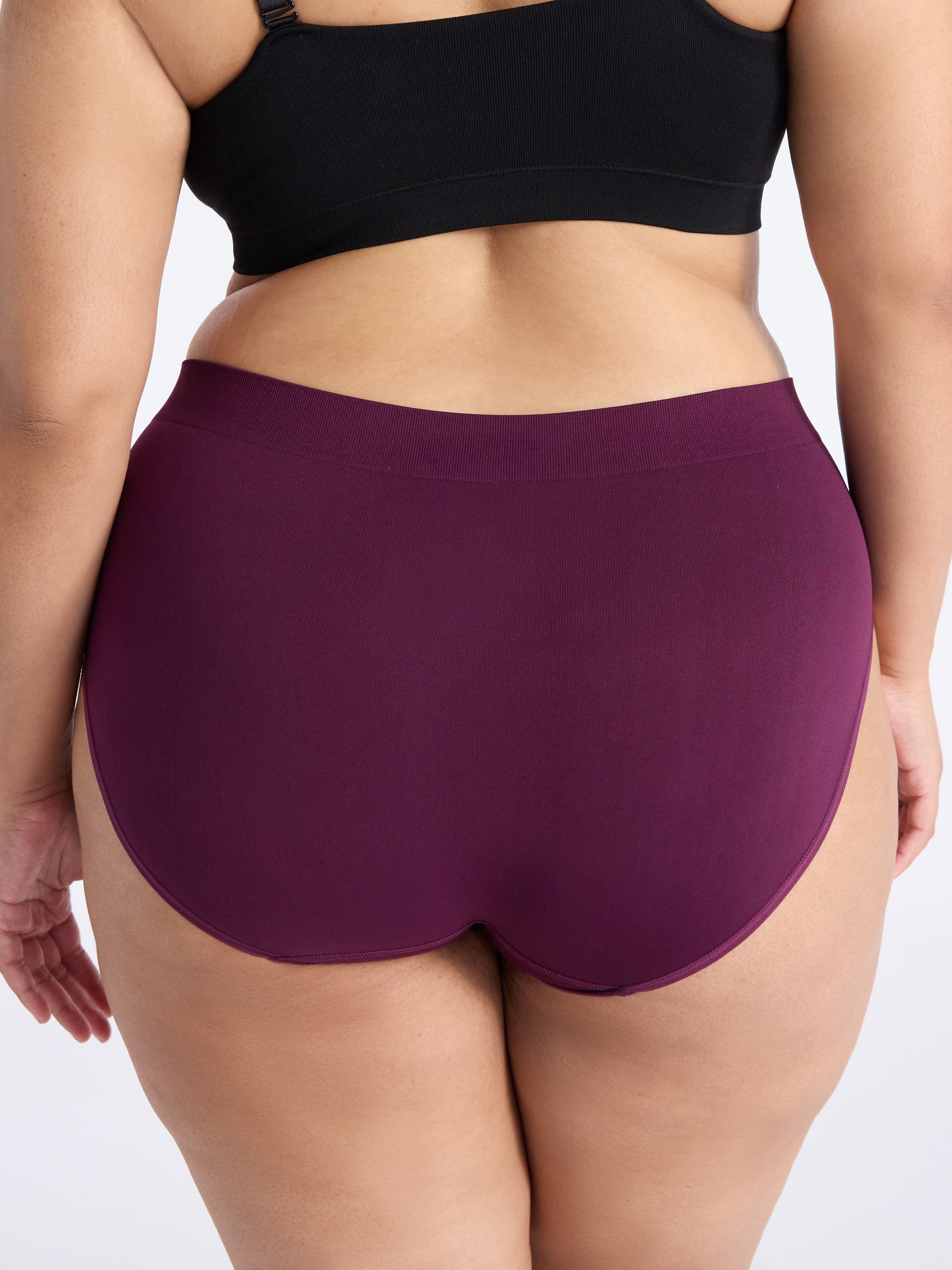 Joyspun Women's Plus Seamless Hipster Panties, 3-Pack, Sizes 1X-5X