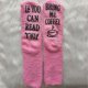 thumbnail image 5 of Calcetines tipo pantuflas de terciopelo borroso de invierno para mujer, si puedes leer esto, tráeme café, vino, chocolate, frase, medias antideslizantes con embalaje de regalo para, 5 of 5