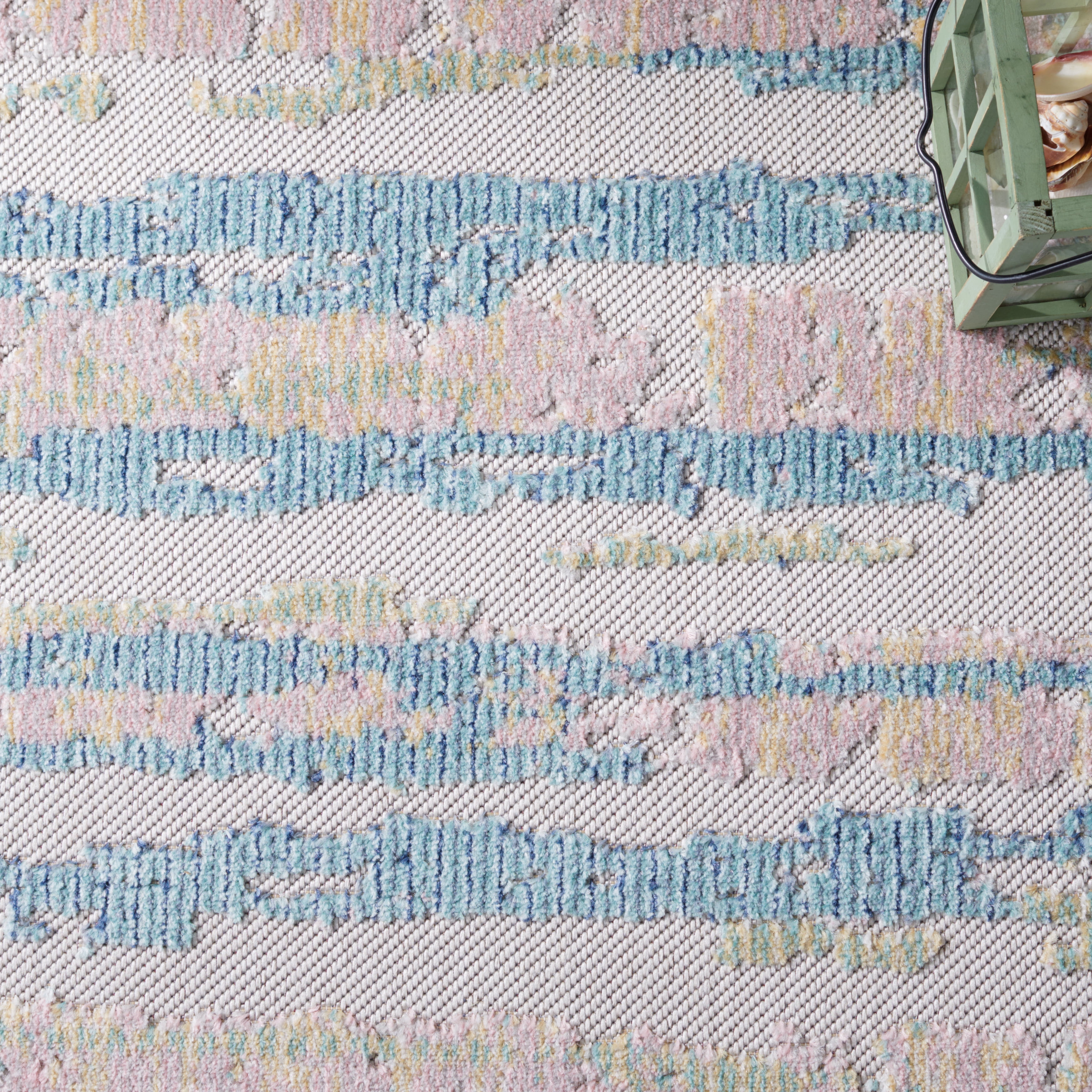 Safavieh  Cabana Maybritt Indoor/ Outdoor Boho Rug 5'3" x 7'6" - Aqua/Pink
