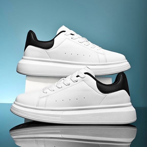Classic White Platform Leather Skate Shoes with Black Heel Trim