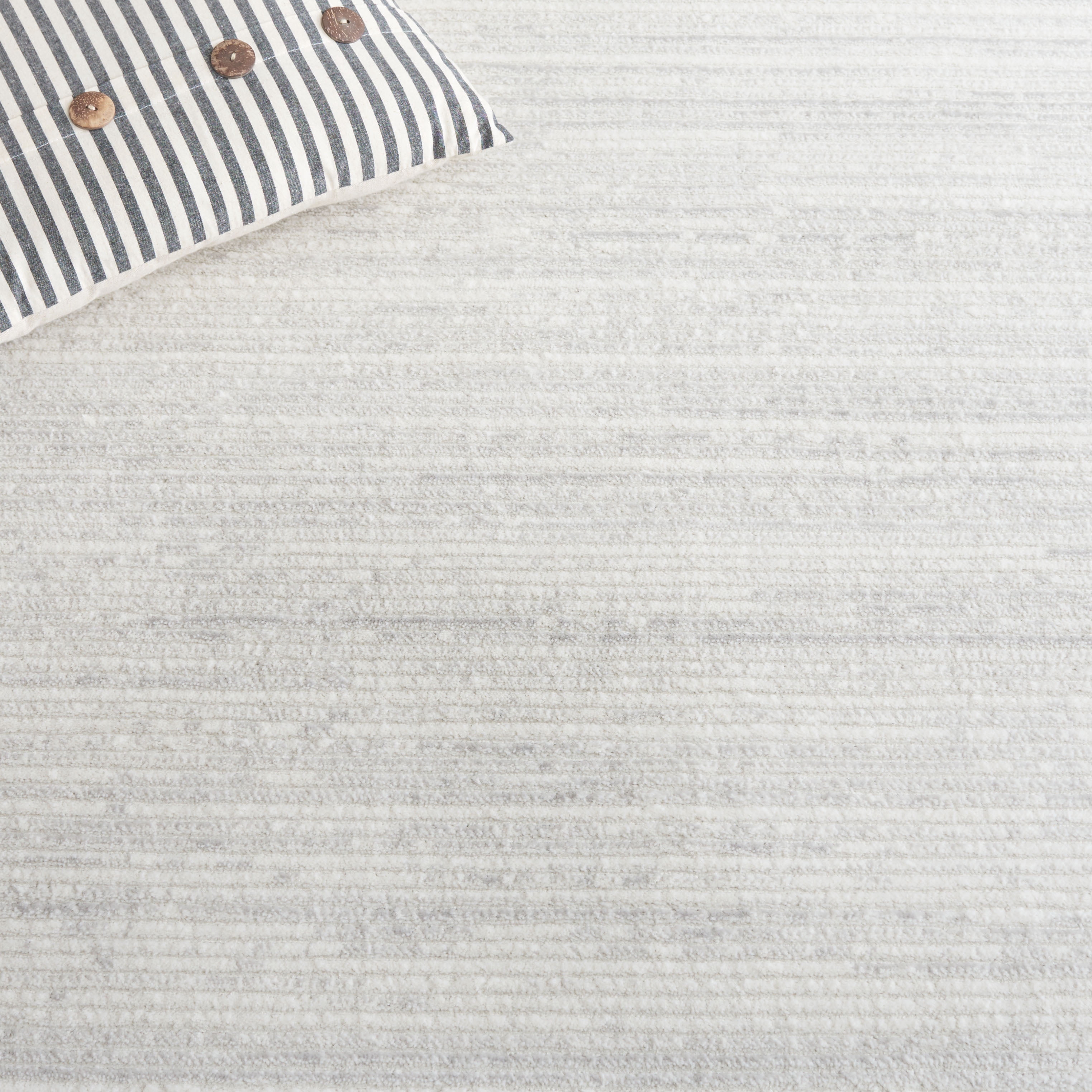 SAFAVIEH Hanna Daquan Bordered Area Rug, Ivory/Grey, 8' x 10'