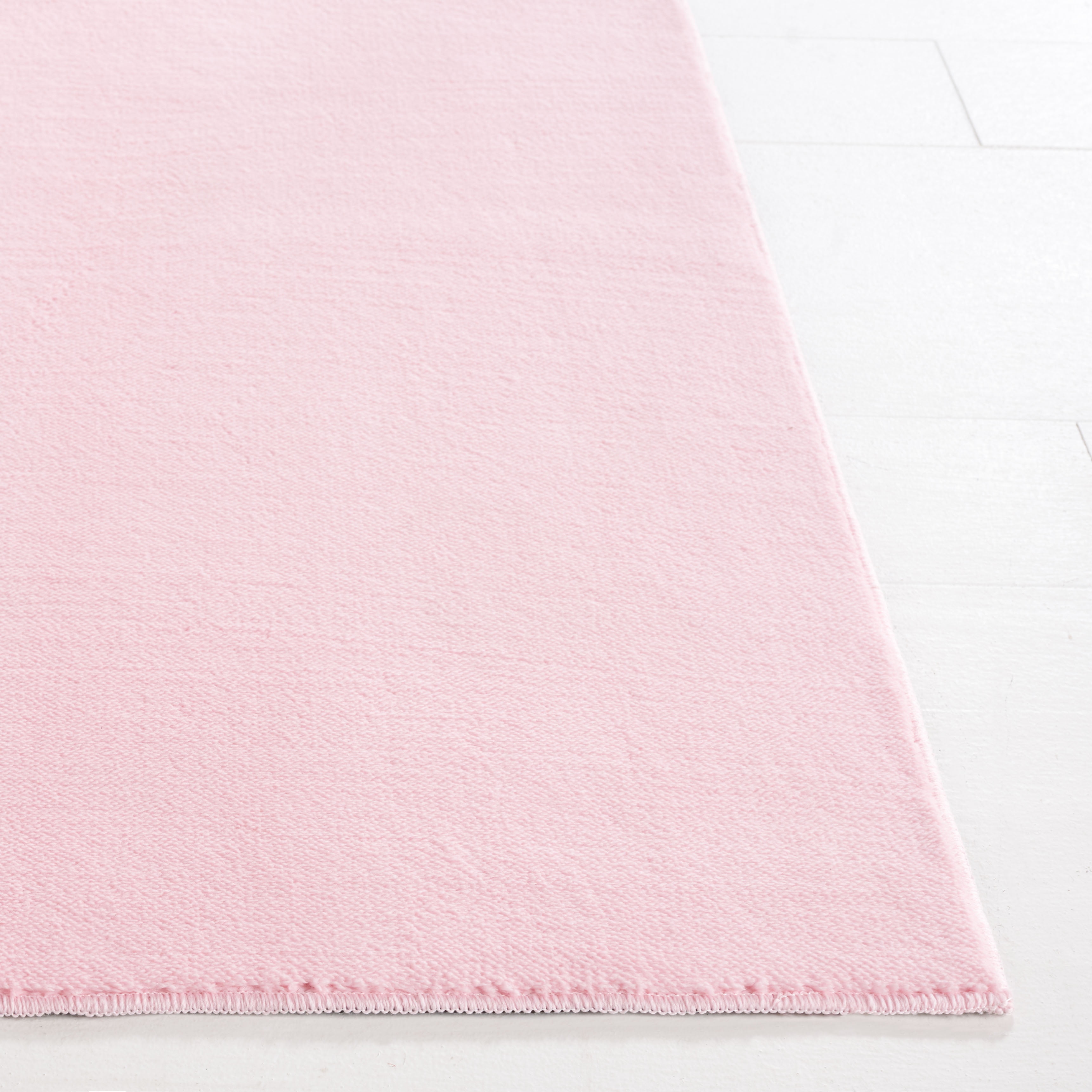 SAFAVIEH Loft Kalya Solid Machine Washable Area Rug, Pink, 6' x 9'