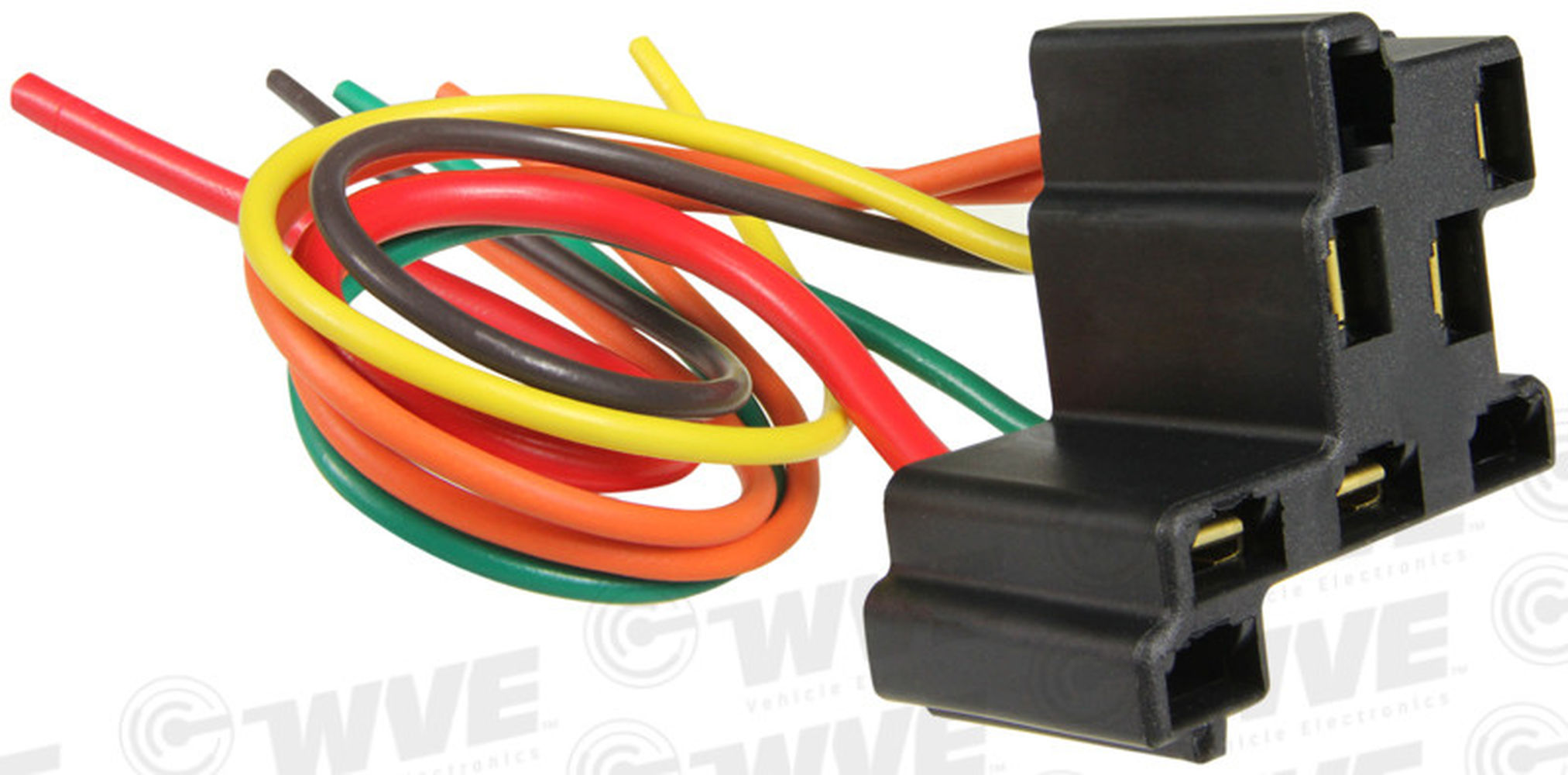 Pollak 7-Pin Round Pin Trailer Connector Socket - Black