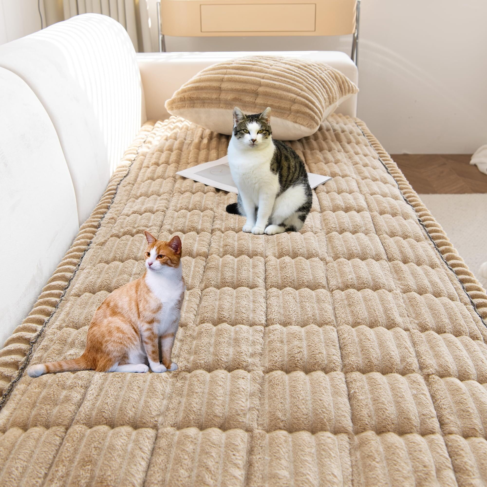 Pet Couch Cover, Couch Covers for Dogs, Washable Dog Sofa Covers Couch Protector, Fuzzy Non Slip Couch Slipcover Pet Friendly