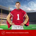 thumbnail image 5 of Couverture à Porter sous Licence Officielle avec Manches, Couverture en Molleton de Soie (Nebraska Cornhuskers - Rouge,), 5 of 5