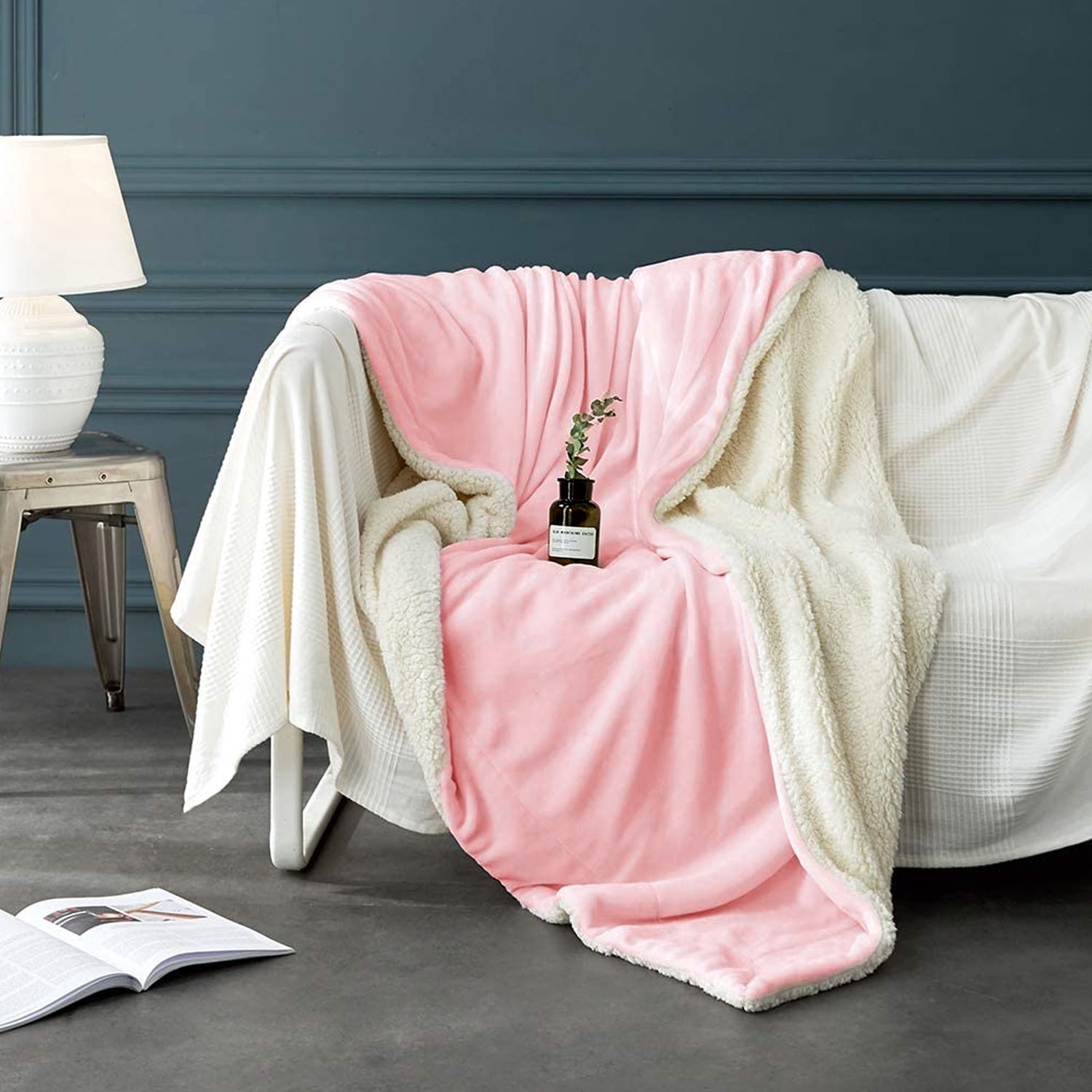Sherpa Fleece Throw Blanket, Twin Size Soft Fuzzy Throw Blankets, Pink Warm Blanket, Cozy Fluffy Comfy for Sofa, Couch, Bed, Camping, Travel, 60" x 80"