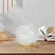 thumbnail image 3 of Reloj despertador de cuarzo moderno de 15 dB, silencioso, diseño sencillo, con luz nocturna y batería. blanco, 3 of 8