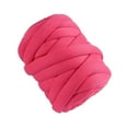 thumbnail image 4 of Hilo grueso de 250 g, hilo voluminoso de 11 a 13 m de grosor, lavable, para tejer a mano. Rosa roja, 4 of 9