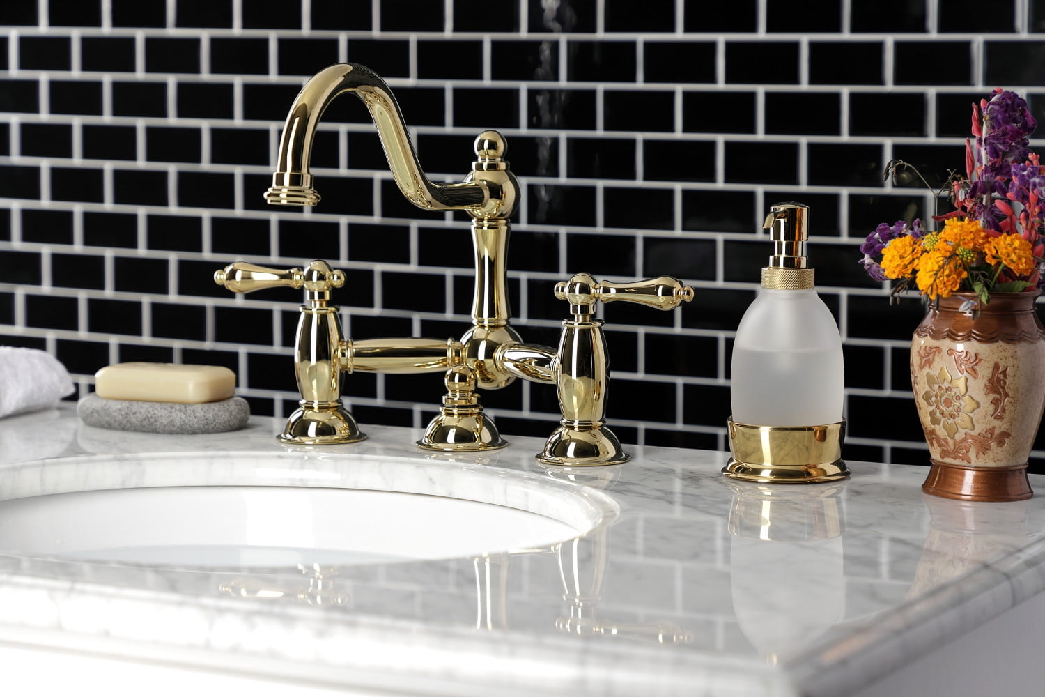 Kingston Brass Two Handle 8" Widespread Lavatory Faucet with Brass Pop-up