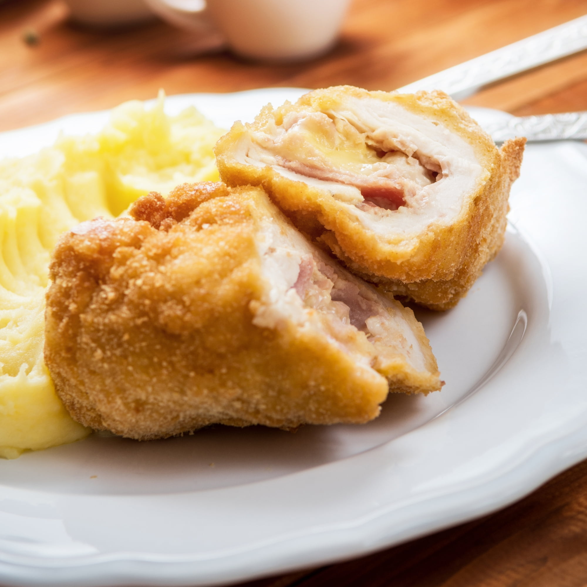 Today Gourmet - Uncooked Homestyle Breaded Cordon Bleu Boneless Chicken Breasts - 12-7oz Pcs. (5.25 lbs.)
