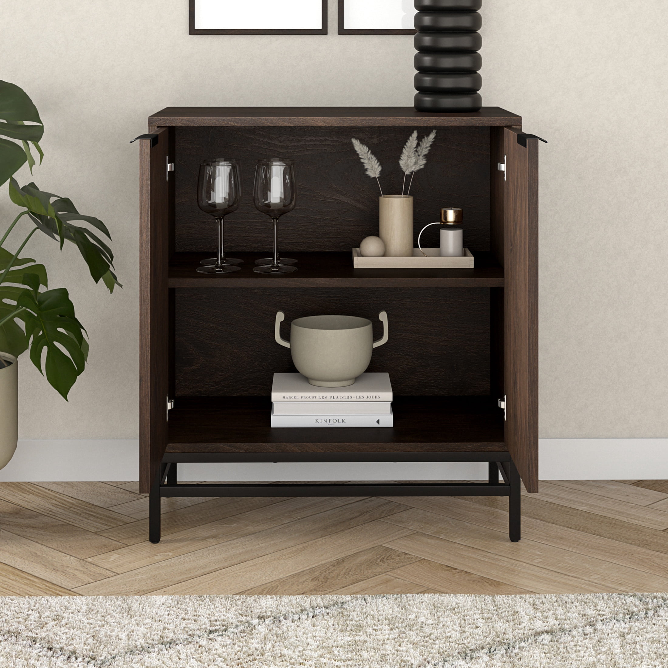 Evelyn&Zoe Modern/Contemporary 28" Wide Alder Brown Accent Cabinet