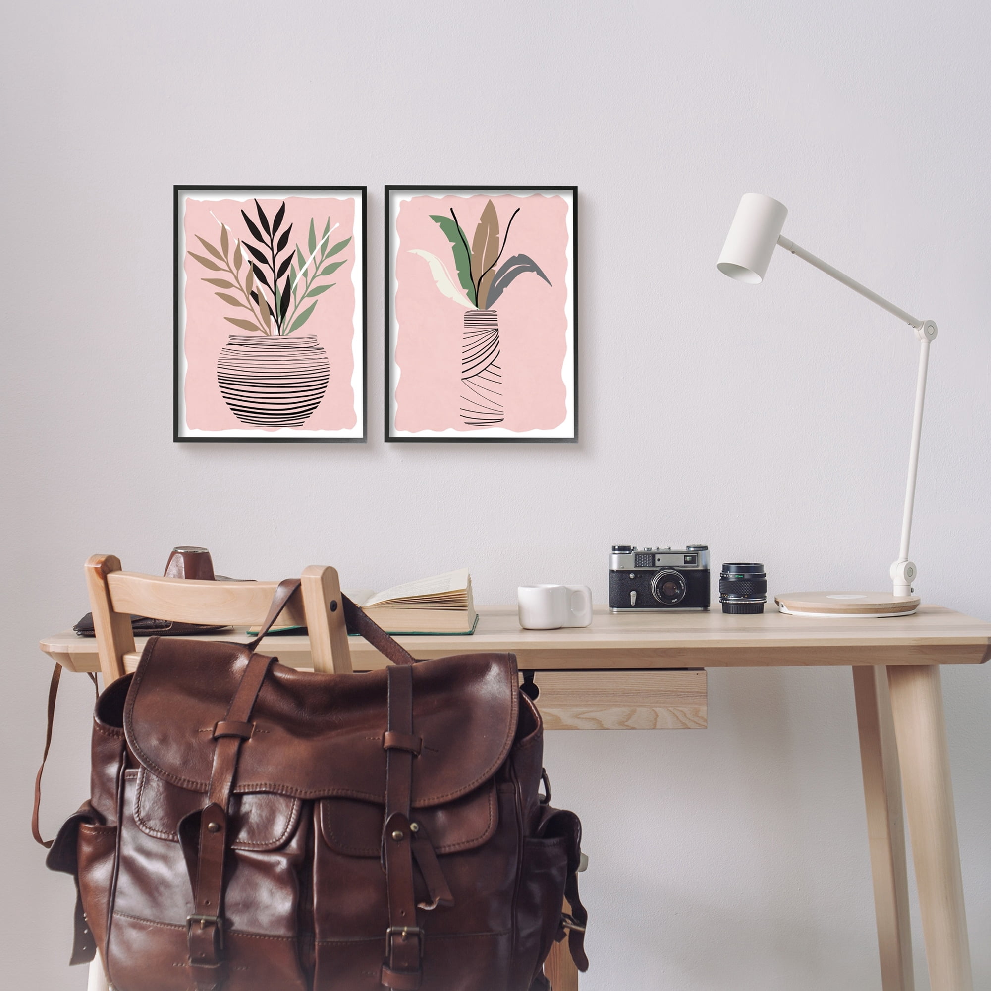 Stupell Industries Eccentric Tropical Fern Leaves Abstract Plant Vase,16 x 20, Design by Daniela Santiago
