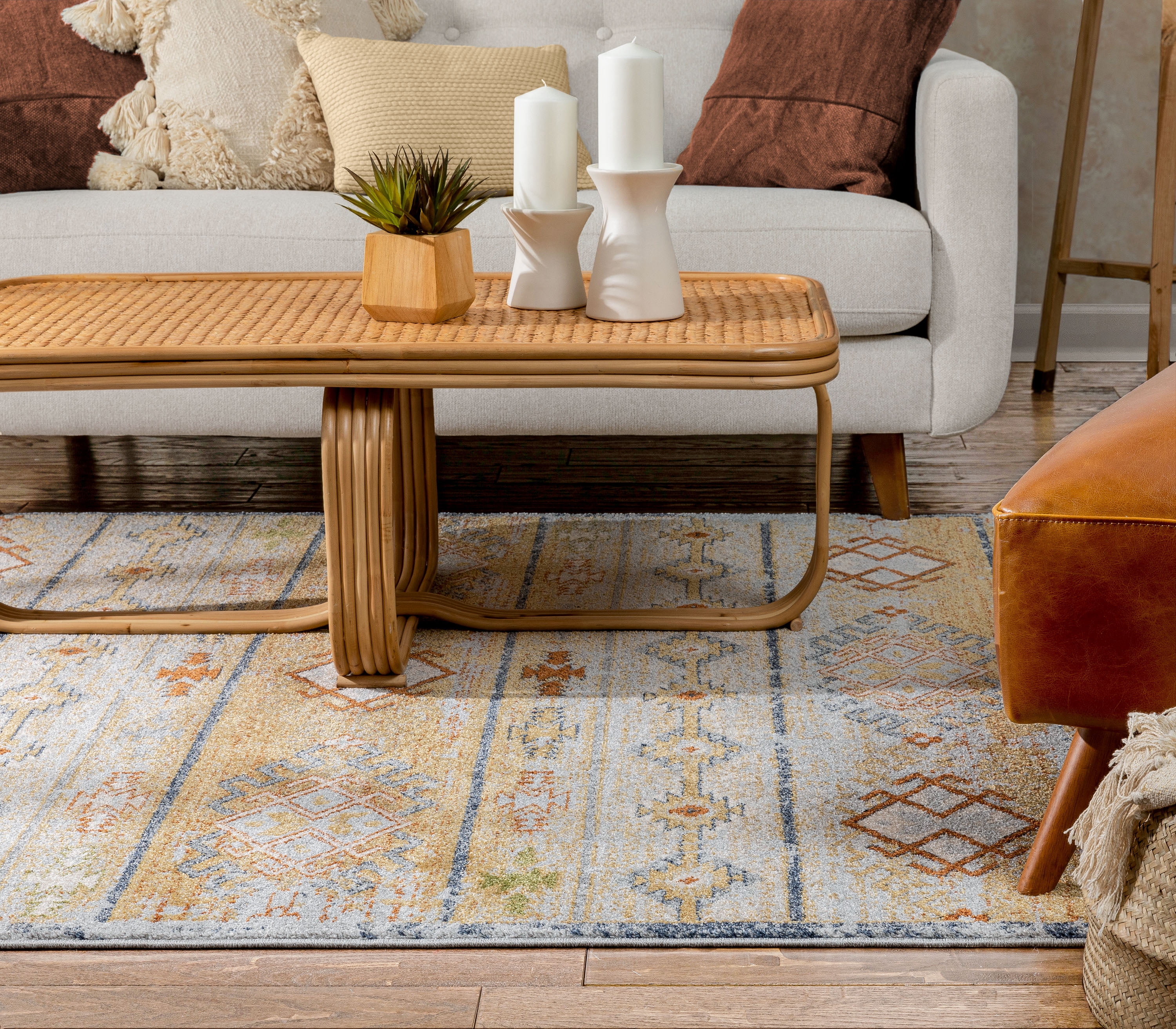 Well Woven Omaha Alu Vintage Distressed Tribal Modern Global Cream 5'3" x 7'3" Area Rug