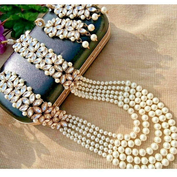 Bridal White Pearl Multi-Layer Necklace Set with Kundan Accents – Traditional Indian Jewelry with Earrings