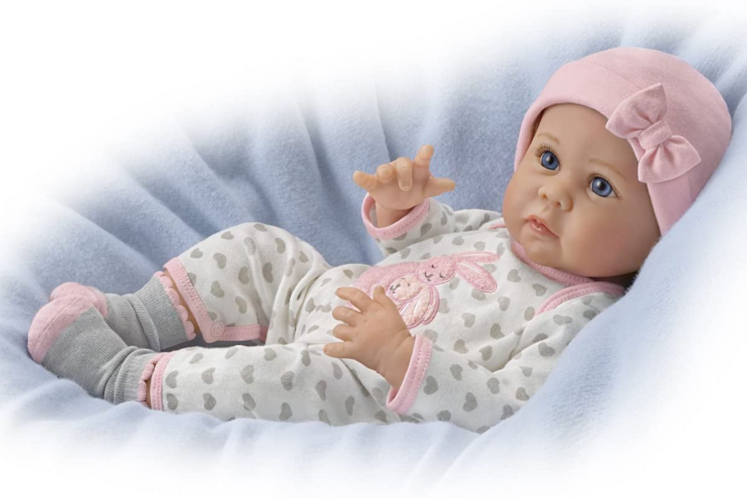 The Ashton - Drake Galleries Somebunny Loves You So Truly Real® Baby Girl  Doll Realistic Weighted Fully Poseable with Soft RealTouch® Vinyl Skin by  Master Doll Artist Linda Murray 17-inches 