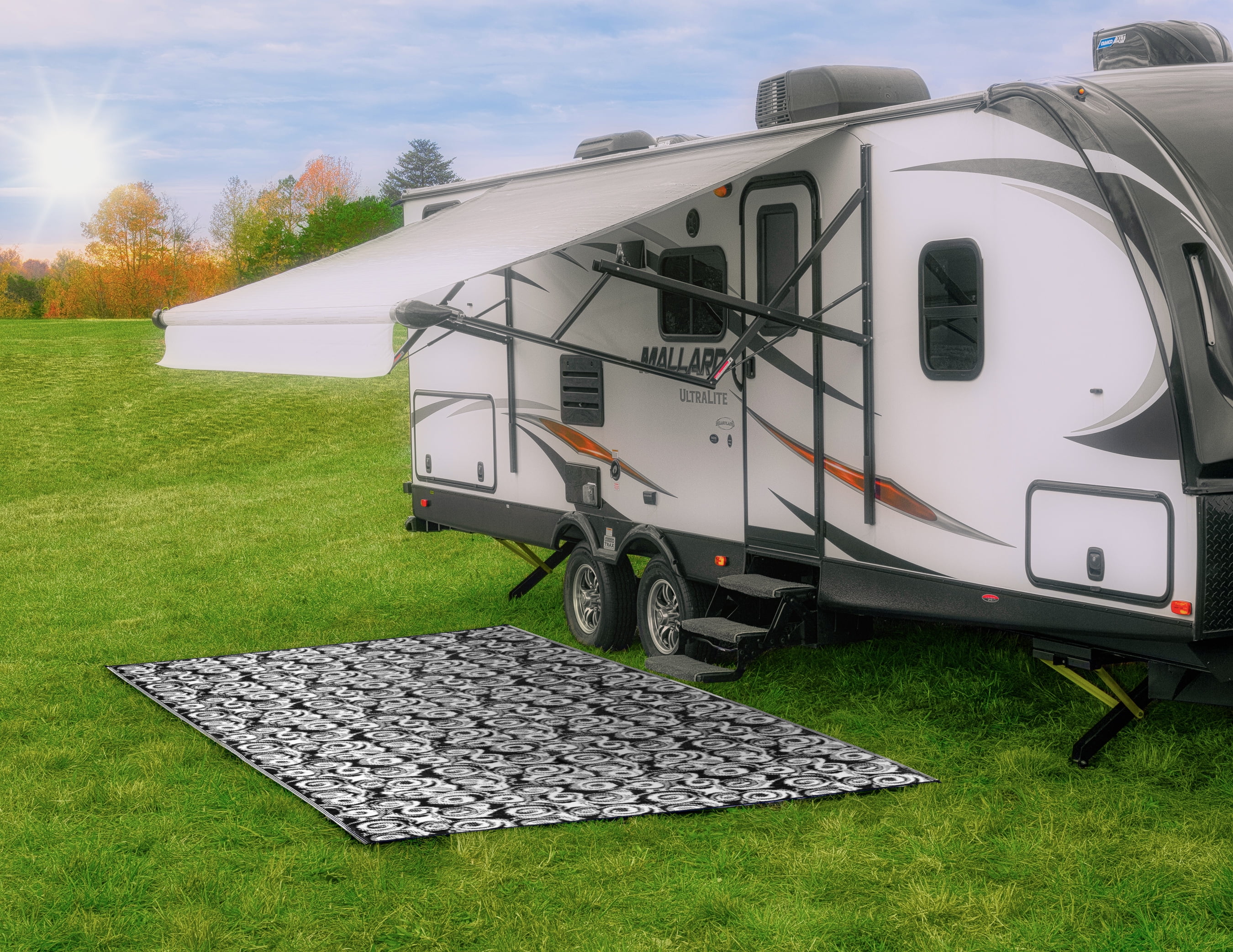 Camco Reversible Camper/RV Awning and Outdoor Mat | 8-feet by 16-feet | Charcoal and White (42843)