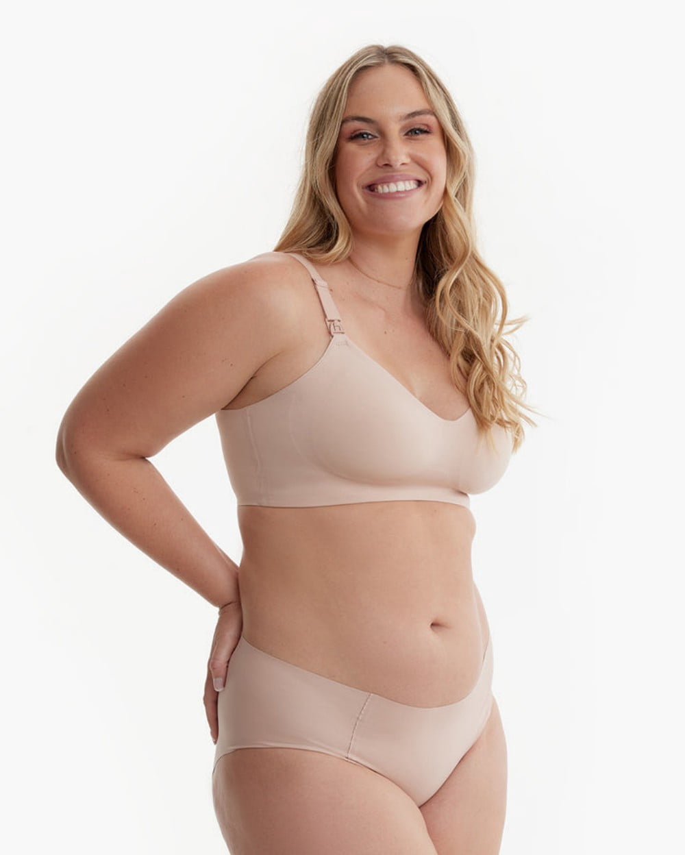 Momcozy Women's Maternity Seamless Ultra Comfort Hands-Free Pumping and Nursing Bra, Sizes S-3XL