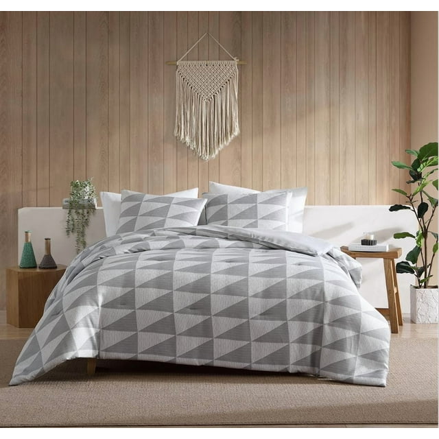 SOCIAL STANDARD by SANCTUARY 3 Piece Printed Comforter Set, Wrinkle Resistant, Eco Friendly and Easy Care