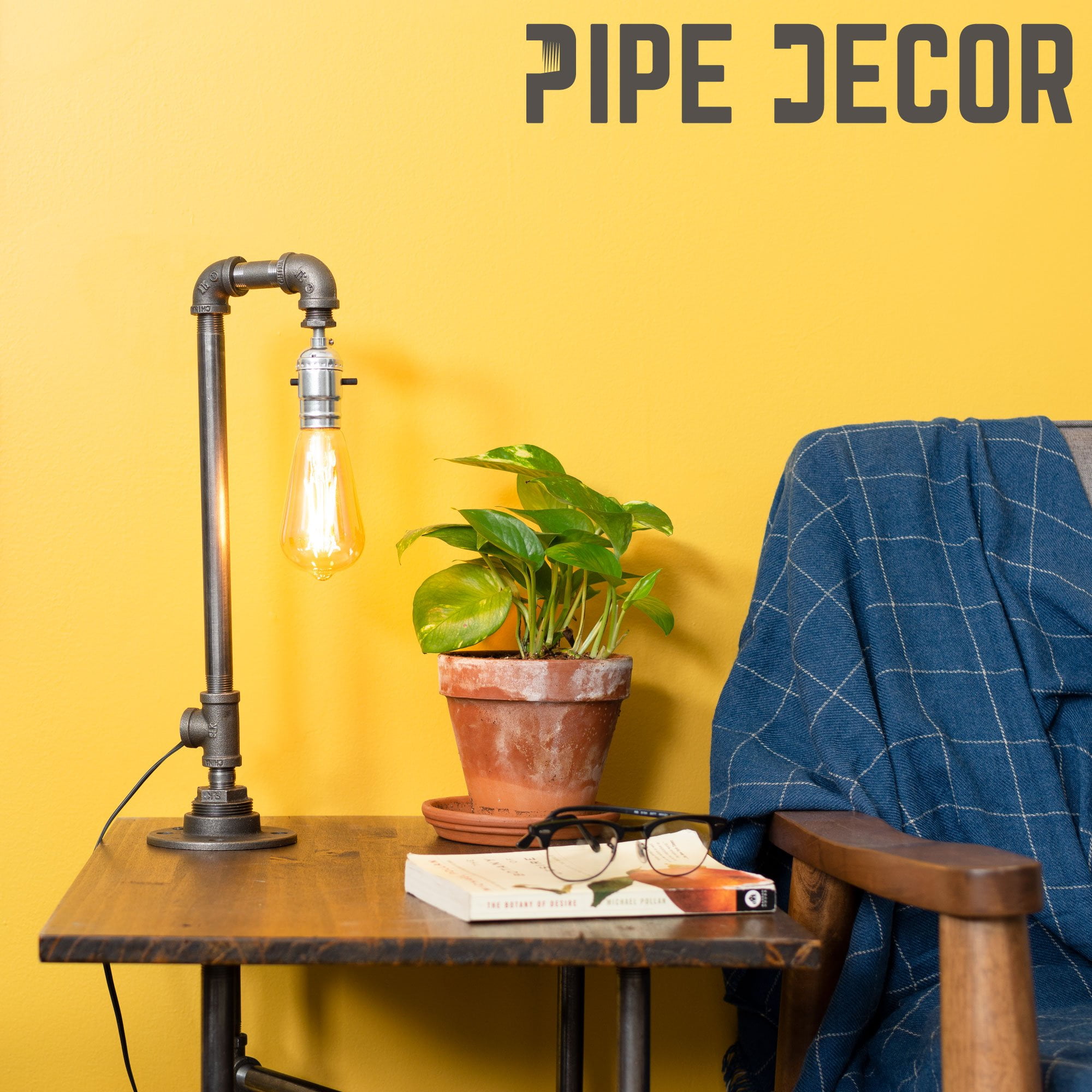Industrial Pipe Reader Table Lamp by PIPE DECOR