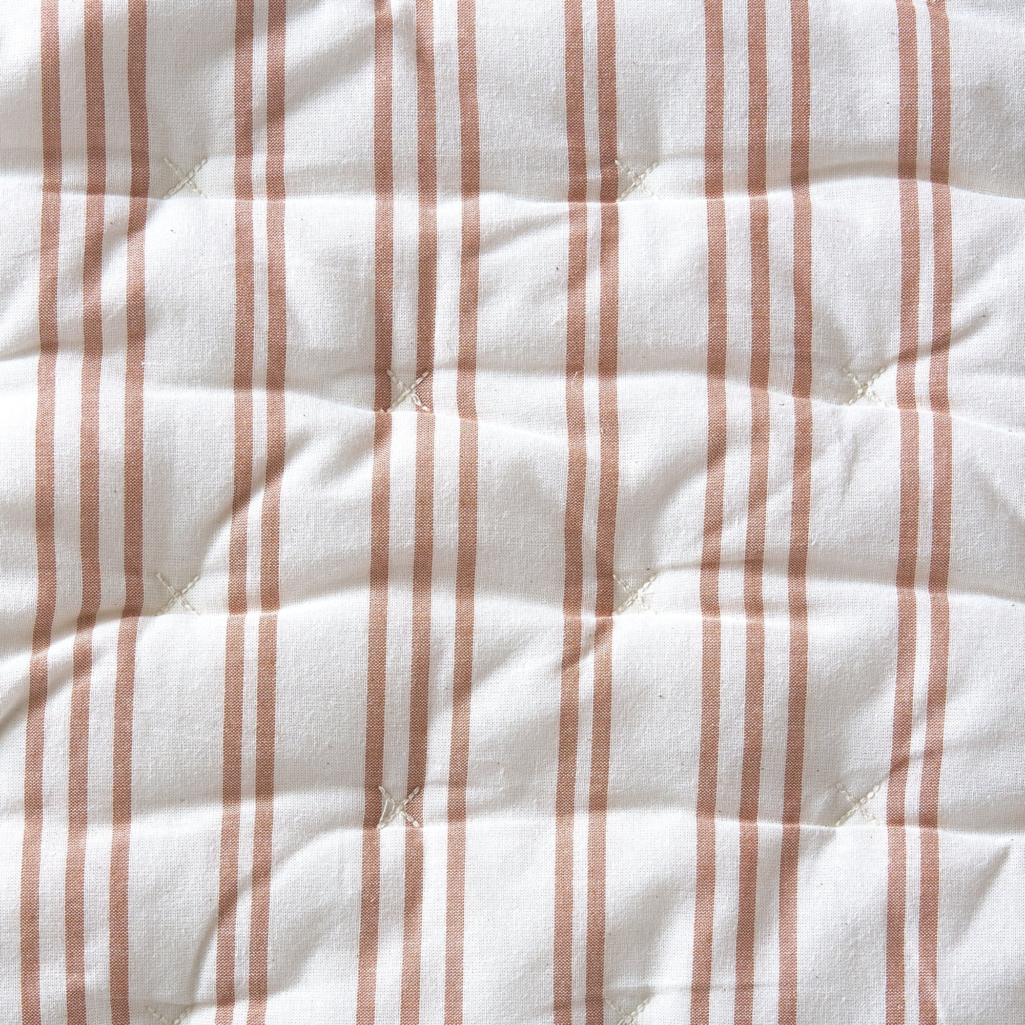 Better Homes & Gardens Copper Yarn Dyed Stripe Chambray Quilt, King