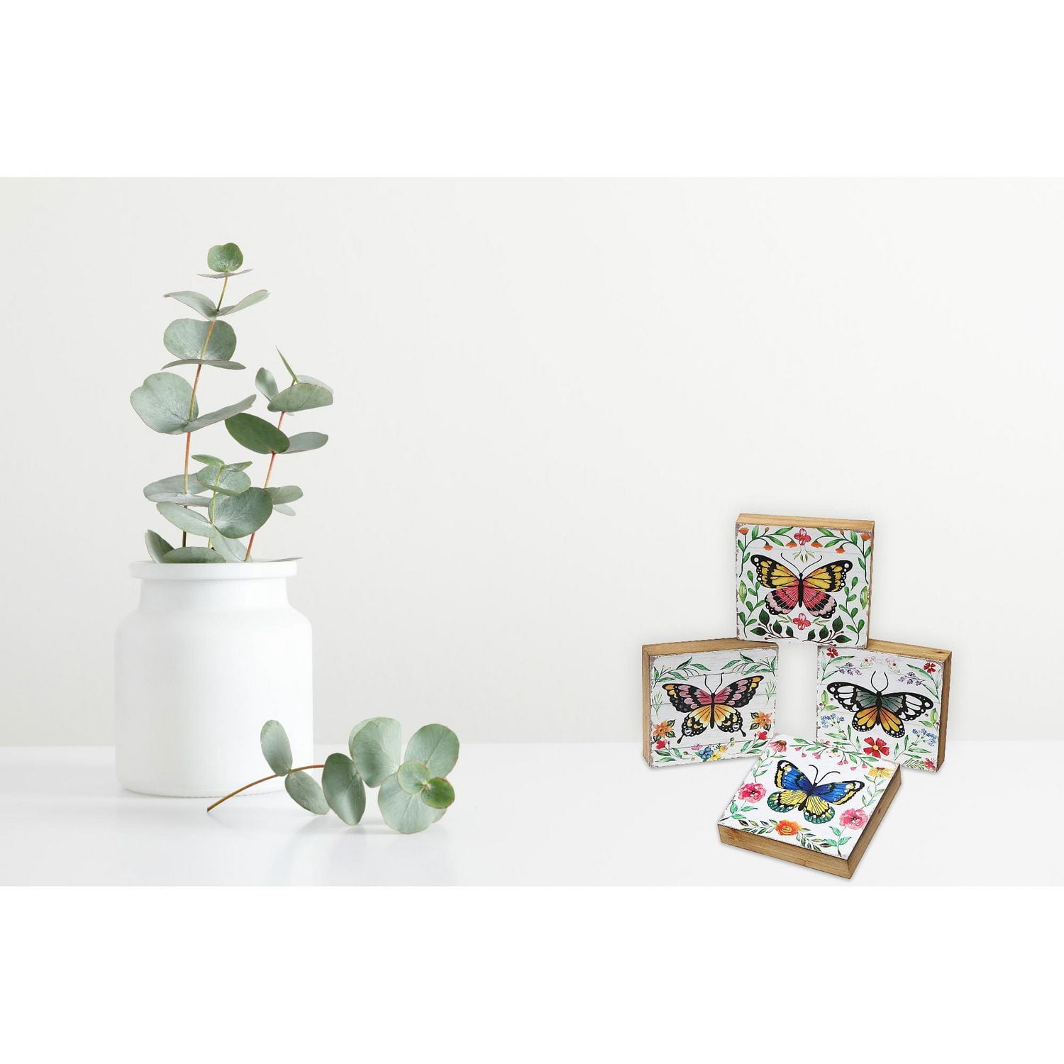 IH Casa Decor Carré En Bois Blocks Papillon Asstd - Ensemble De 4