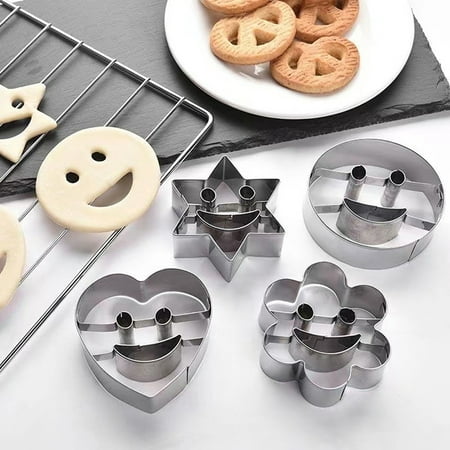 

4Pcs/Set Cookie Cutter Cute Smiley Sugar Biscuit Mold Fondant Cake Baking Tools