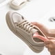 thumbnail image 4 of Fiudx Cepillo para Zapatos con Mango Largo, Cerdas Suaves para Eliminar Manchas Fácilmente, Duradero y No Daña El Suelo, Diseño Colgante para Un Almacenamiento Cómodo, Limpieza Multiusos, Ideal para, 4 of 6