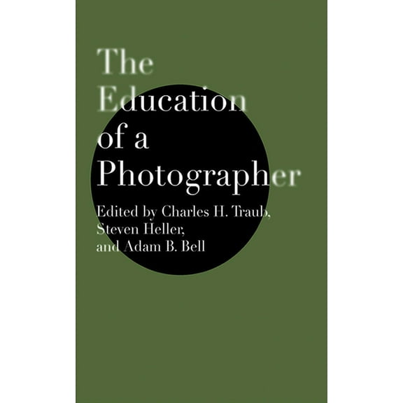 The Education of a Photographer (Paperback)