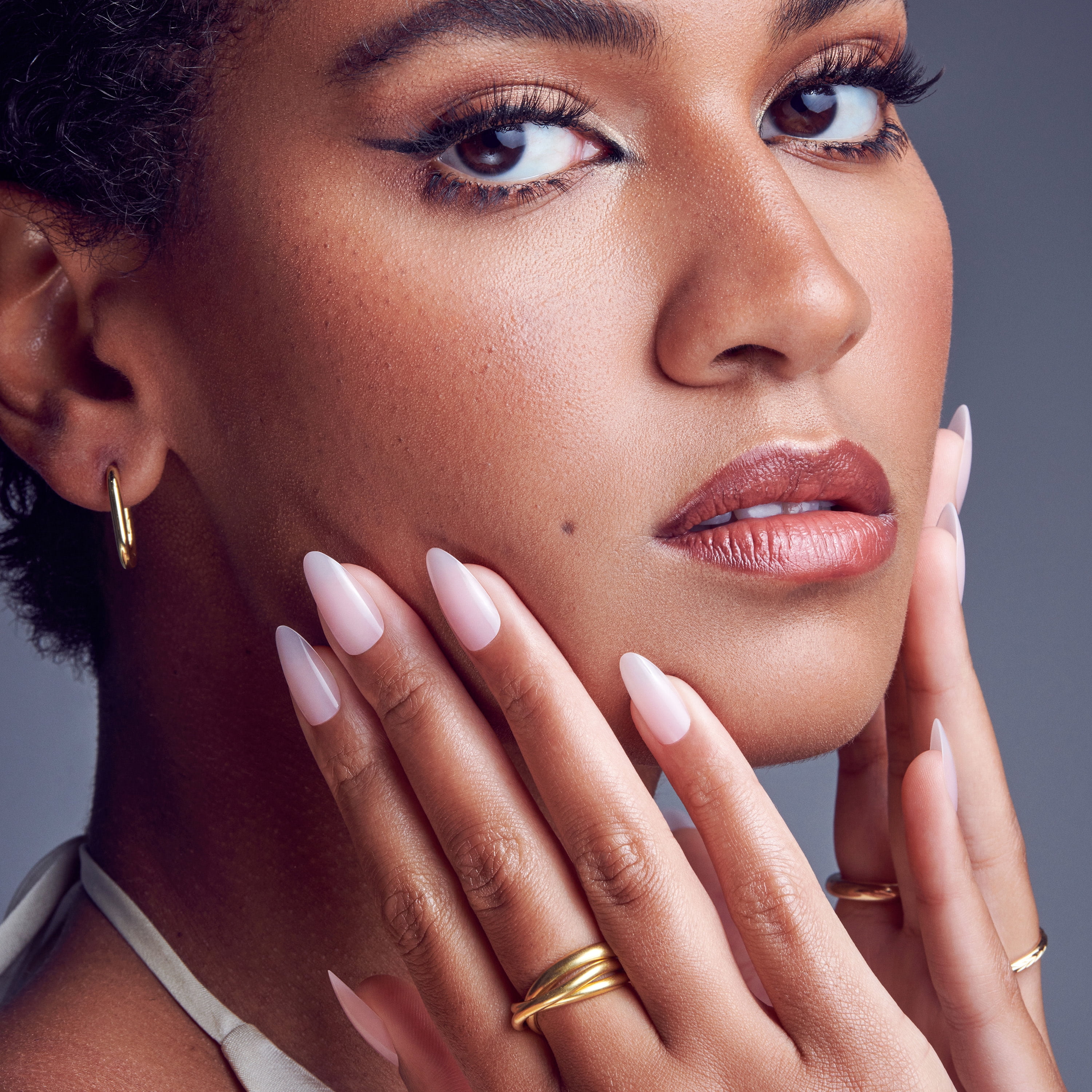 KISS Salon X-tend LED Soft Gel System Color Nails, Solid Pink, Medium Almond, 34 Ct.