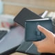thumbnail image 3 of Hukapapa Carteras de mano hechas a mano Organizador de tarjetas con clip para billetesverde, 3 of 5