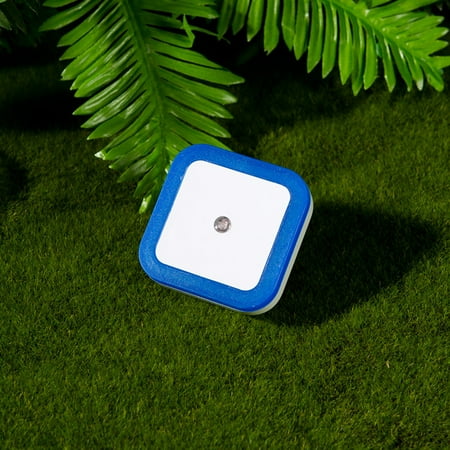 

Frcolor Smart Auto ON/OFF Sensor LED Night Light Wall Plug In Guide Light for Indoor with US Plug (Blue with Square Light Ring)