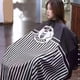 thumbnail image 5 of Capa de corte de pelo profesional con cierres ajustables, capa de peluquero de salón para peluquería, 5 of 5
