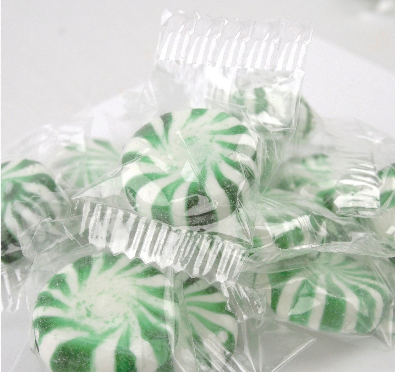 WinCrest Spearmint Starlight Mints - Wrapped Hard Candy - 5 Lb Case