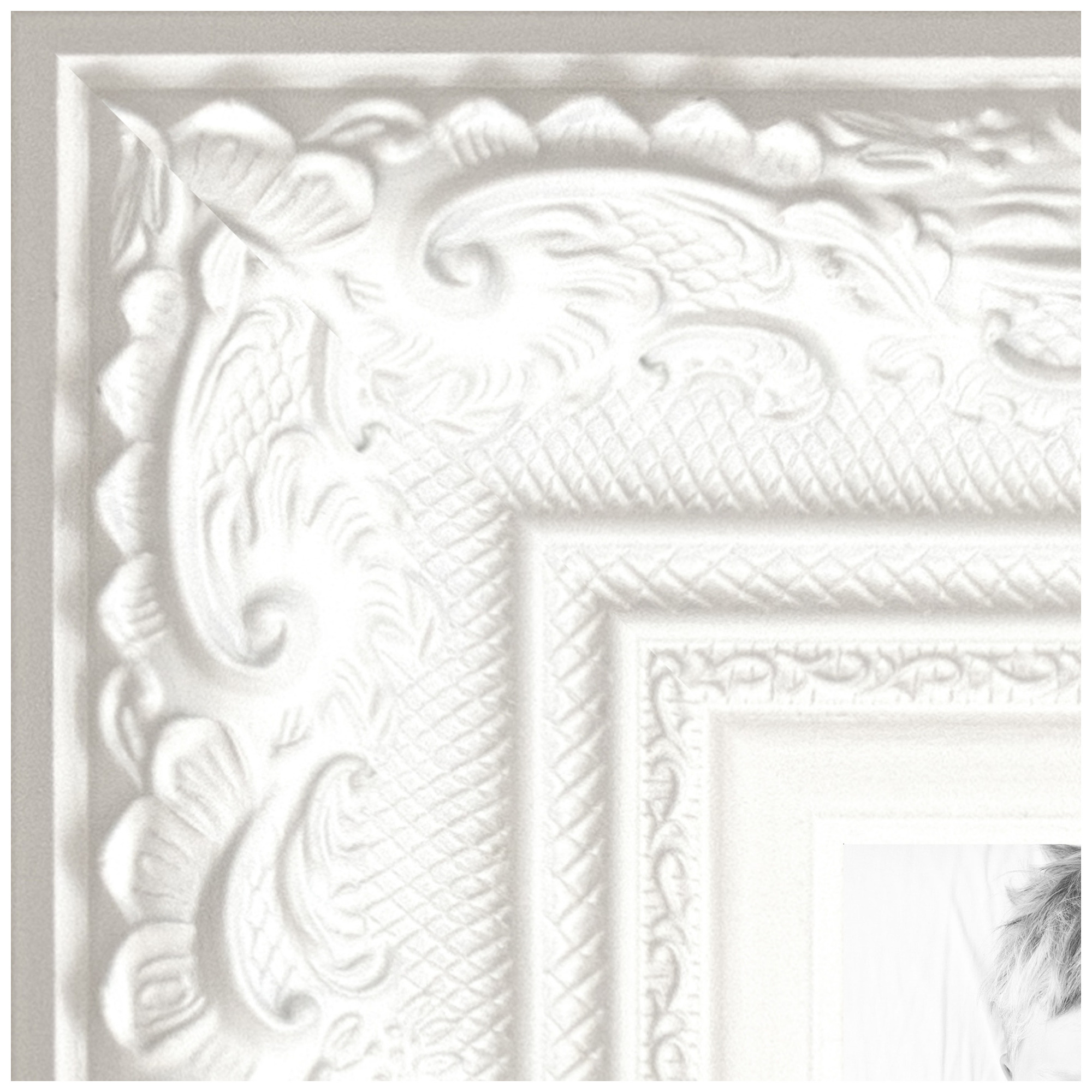 Majestic White